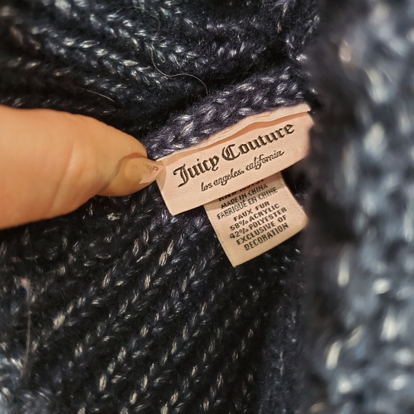 NWOT Juicy Couture Blue, Purple Pom-Pom Winter Snow Hat Gold Juicy Emblem - Picture 8 of 8